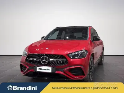 Usata Mercedes GLA200 AMG Line Premium Plus 150 CV (110 kW) 2023 Rosso SUV