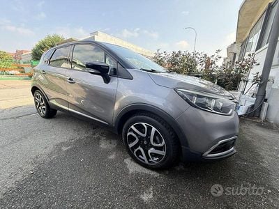 Occasion Renault Captur 120 ch (88 kW) 2014 Gris SUV