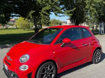 Usata Abarth 595 105 CV (77 kW) 2010 Rosso Berlina
