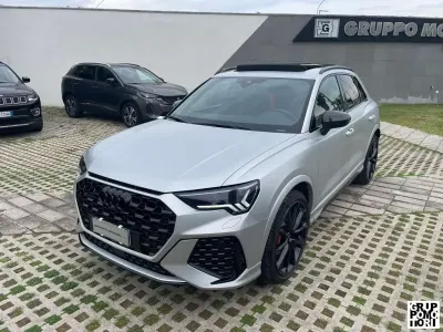 Begagnad Audi Q3 Sport 400 HK (294 kW) 2022 Grå SUV