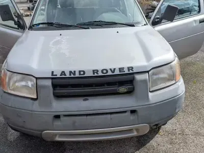 Usata Land Rover Freelander 97 CV (71 kW) 2000 Grigio SUV