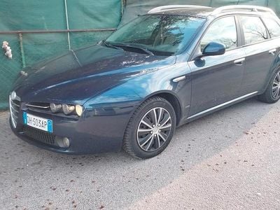 Käytetty Alfa Romeo 159 120 HP (88 kW) 2009 Sininen Farmari