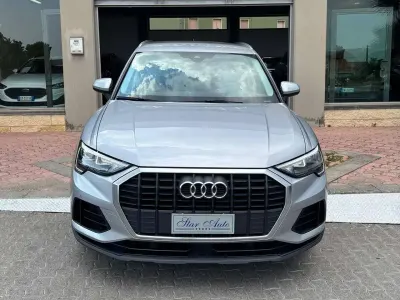 Usata Audi Q3 Business 150 CV (110 kW) 2022 Argento SUV