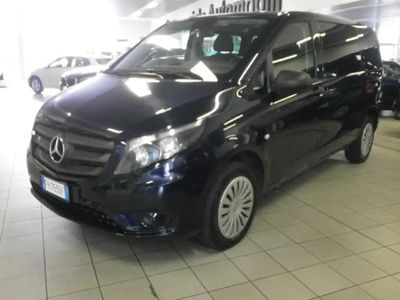usata Mercedes Vito 2.2 119 CDI 4x4 PC Mixto Compact Gancio Traino