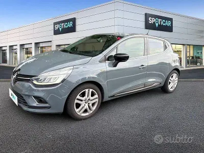 Usata Renault Clio IV Zen 90 CV (66 kW) 2019 Grigio Berlina