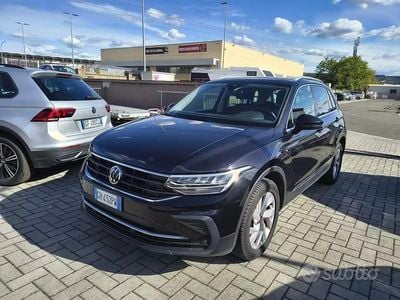 Usata VW Tiguan Life 150 CV (110 kW) 2021 Nero SUV