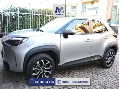 Usata Toyota Yaris Cross Trend 116 CV (85 kW) 2022 Argento SUV