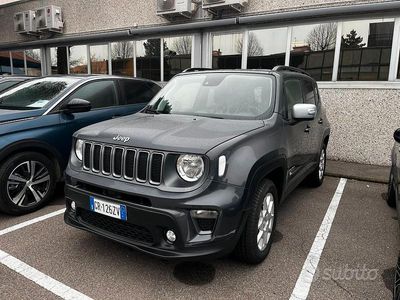 Usata Jeep Renegade Limited 120 CV (88 kW) 2023 Grigio SUV