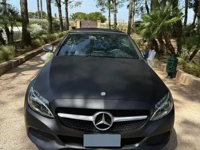 Usata Mercedes C220 170 CV (125 kW) 2018 Nero Cabrio