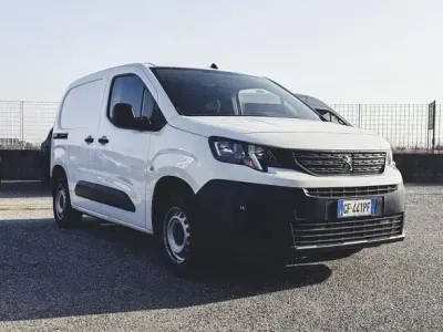 Occasion Peugeot Partner 102 ch (75 kW) 2021 Blanc Monospace