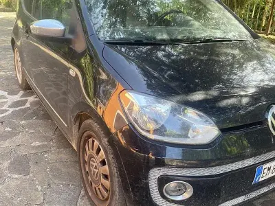 Usata VW up! 75 CV (55 kW) 2012 Nero Utilitaria