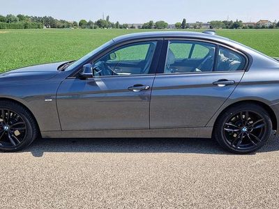 Usata BMW 320 Comfort Edition 184 CV (135 kW) 2013 Grigio Berlina