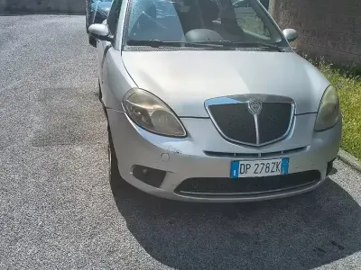 Usata Lancia Ypsilon