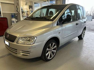 Usata Fiat Multipla Emotion 92 CV (67 kW) 2010 Grigio Monovolume