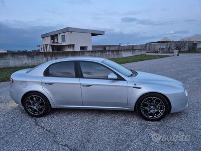 Usata Alfa Romeo 159 Progression 160 CV (117 kW) 2006 Grigio Berlina