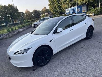Usata Tesla Model 3 Standard Range 88 kW (120 CV) 2024 Berlina