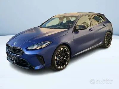 Nuova BMW M135 Comfort Edition 2026 Bluazzurro Utilitaria