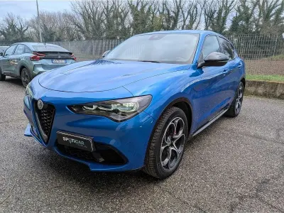 Usata Alfa Romeo Stelvio Veloce 210 CV (154 kW) 2023 Blu SUV
