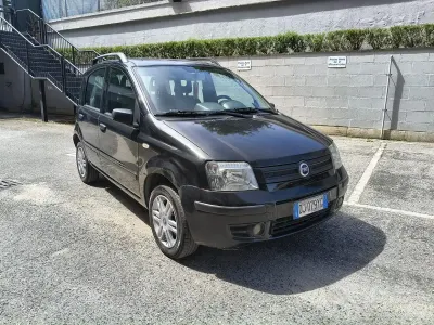 Usata Fiat Panda 37 CV (27 kW) 2007 Utilitaria