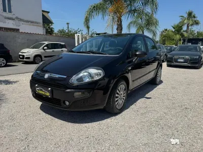 Usata Fiat Punto Evo Emotion 77 CV (56 kW) 2009 Nero Utilitaria