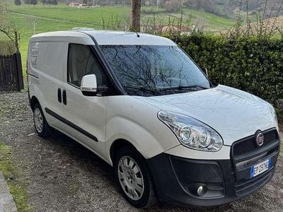 Usata Fiat Doblò 120 CV (88 kW) 2012 Monovolume
