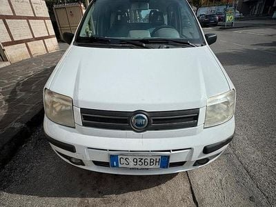 Usata Fiat Panda Dynamic 60 CV (44 kW) 2004 Bianco Utilitaria