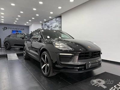Usata Porsche Macan Chrono 265 CV (194 kW) 2022 Nero SUV