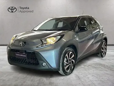 Nuova Toyota Aygo X Trend 72 CV (52 kW) 2025 Rosso SUV