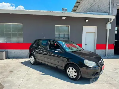 Usata VW Polo Comfortline 64 CV (47 kW) 2007 Nero Utilitaria