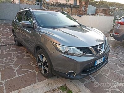 Usata Nissan Qashqai 115 CV (84 kW) 2016 Grigio SUV
