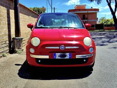 Usata Fiat 500 Lounge 69 CV (50 kW) 2011 Rosso Utilitaria