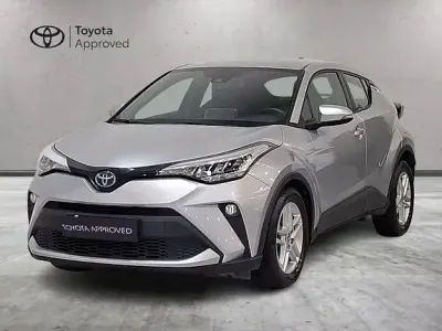 Usata Toyota C-HR Active 122 CV (89 kW) 2023 Silver metallic SUV