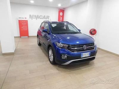 Begagnad VW T-Cross Style 95 HK (69 kW) 2023 Grå SUV