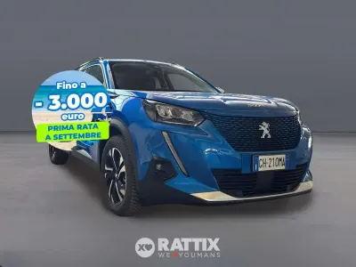 Usata Peugeot e-2008 Allure 100 kW (136 CV) 2022 Blu vertigo SUV