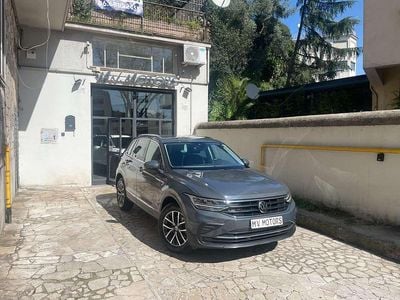 Usata VW Tiguan Life 150 CV (110 kW) 2023 Grigio SUV