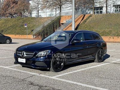 Usata Mercedes C220 170 CV (125 kW) 2015 Blu Station wagon