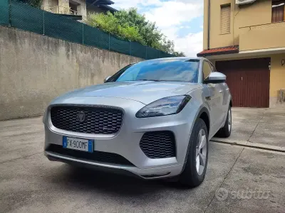 Usata Jaguar E-Pace R-Dynamic 150 CV (110 kW) 2019 Grigio SUV