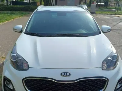 Usata Kia Sportage Plus 132 CV (97 kW) 2019 Bianco SUV
