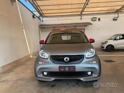 Grigio Usata 2019 Smart ForTwo Cabrio Brabus Cabrio | 18.499 € (Buon prezzo)