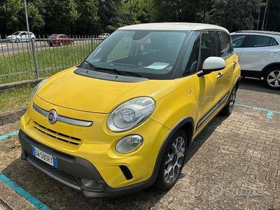 Giallo Usata 2014 Fiat 500L Trekking Monovolume | 9700 € (Molto cara)