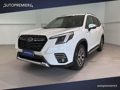 Usata Subaru Forester Premium 150 CV (110 kW) 2022 Verde SUV