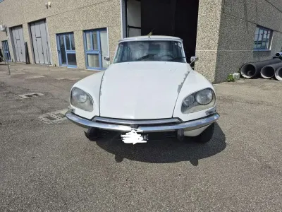 Usata Citroën DS 102 CV (75 kW) 1972 Bianco