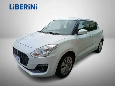 Begagnad Suzuki Swift Cool 90 HK (66 kW) 2018 Vit Halvkombi