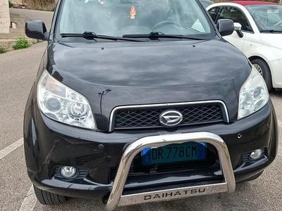 Usata Daihatsu Terios 105 CV (77 kW) 2007 Nero SUV