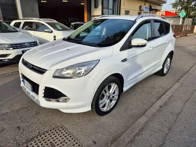 Occasion Ford Kuga Titanium 150 ch (110 kW) 2016 Blanc SUV