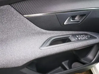 Usata Peugeot 3008 120 CV (88 kW) 2018 Bianco SUV