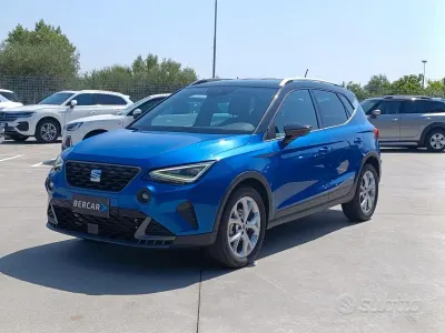 Usata Seat Arona FR 116 CV (85 kW) 2025 Bluazzurro SUV