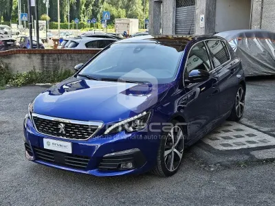 Usata Peugeot 308 GT-line 131 CV (96 kW) 2017 Blu Berlina