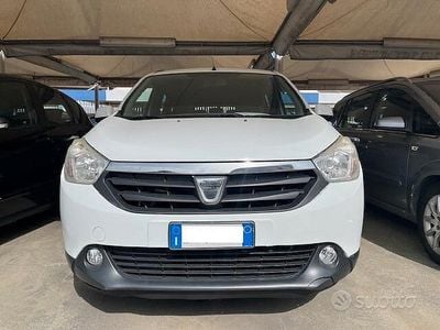 Usata Dacia Lodgy 2015 Bianco Monovolume