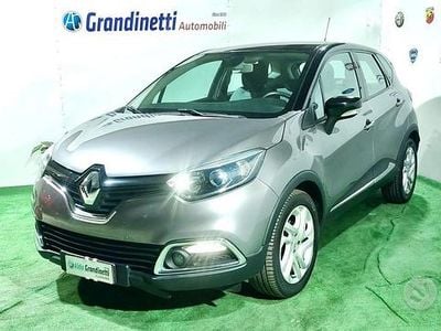 Usata Renault Captur 90 CV (66 kW) 2014 Grigio SUV